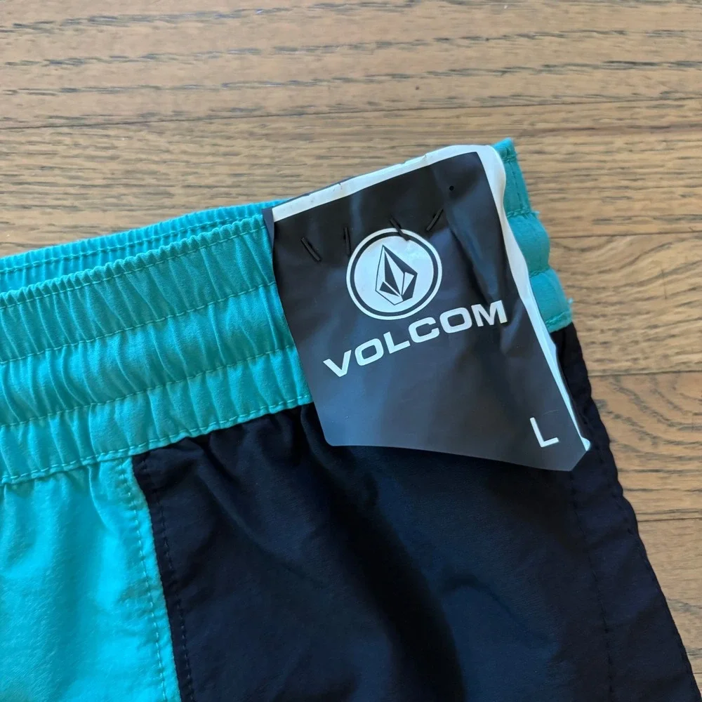 NWT Volcom Liberators Mens Large Colorblock Board‎ Shorts Blue Tan Black Swim